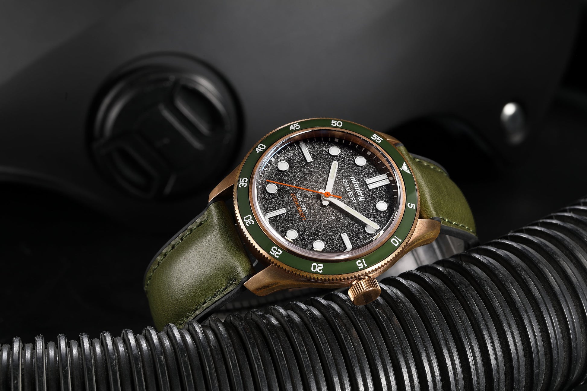 Infantry_200M_Waterproof_Men_s_Watch_-_Black_Green_Blue_waterproof_D02-BRZ-GRN 01